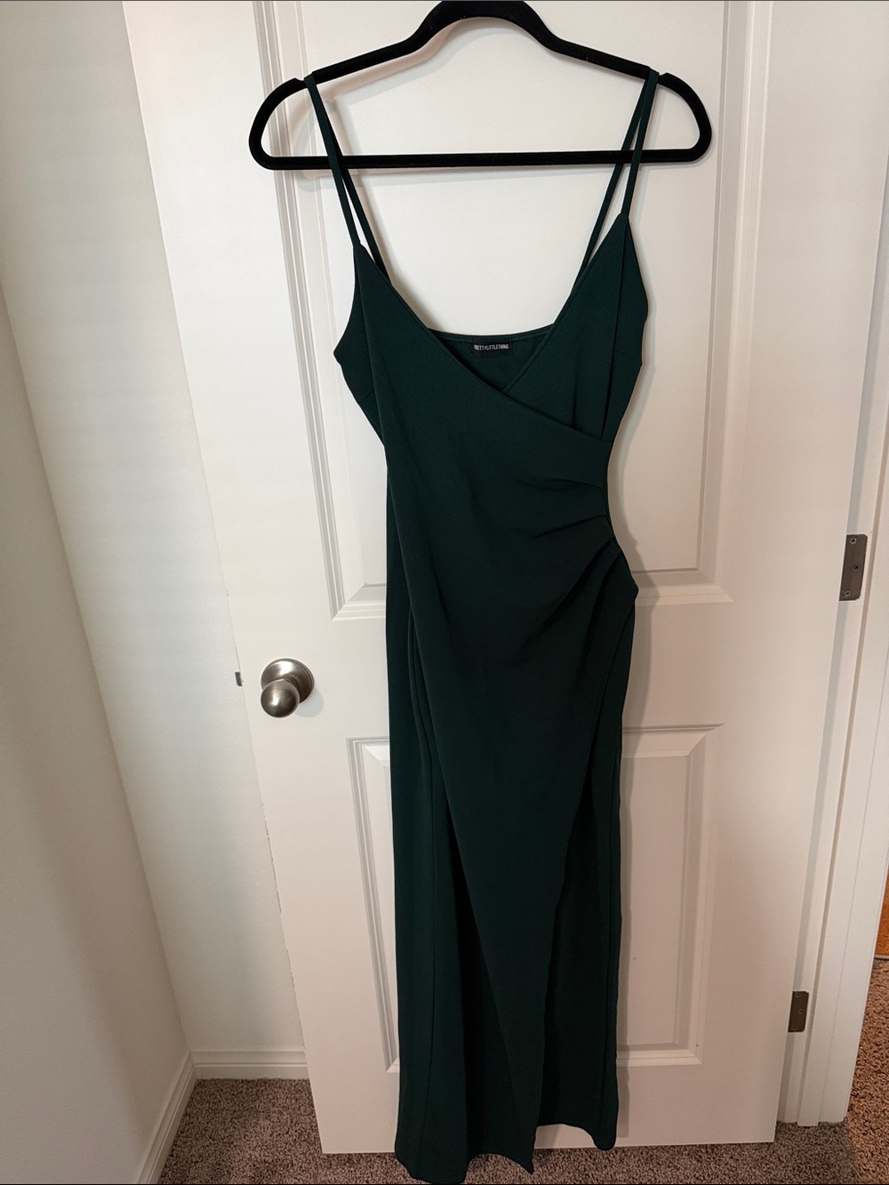 PrettyLittleThing Forest Green Spaghetti Strap Maxi Dress